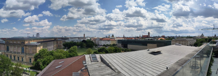 Aussicht vom Nachholtzerforum auf dem TUM Stammgelände über die Maxvorstadt
